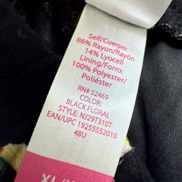 No Boundaries Maxi Skirt Size XL High Slits with Shorts Black Floral NWOT - Picture 10 of 10